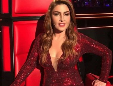 Έλενα Παπαρίζου: «Είμαστε πολυεθνική οικογένεια - Oι ξαδέλφες μου και η αδερφή μου έχουν σχέσεις με αλλοδαπούς»